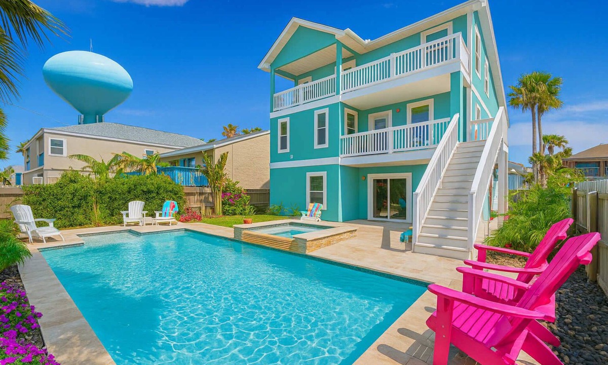 South Padre Island House | Tranquil Turquoise Retreat