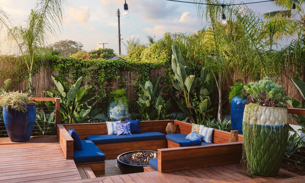 East Mesa House | Tropical Beach Paradise w/Spa ● Steps to Ocean Bluff and Sand ● Pet Friendly