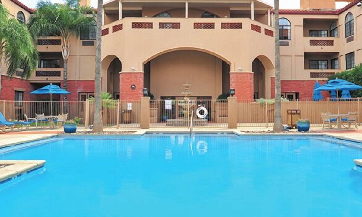 Palo Verde Villa | Tucson | Relaxed Studio Retreat | Pool + Hot Tub