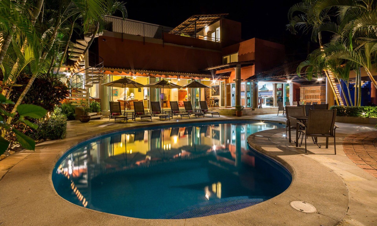 Bucerias Villa | Two Casas and Two Pools, all for one price.Near the Beach!