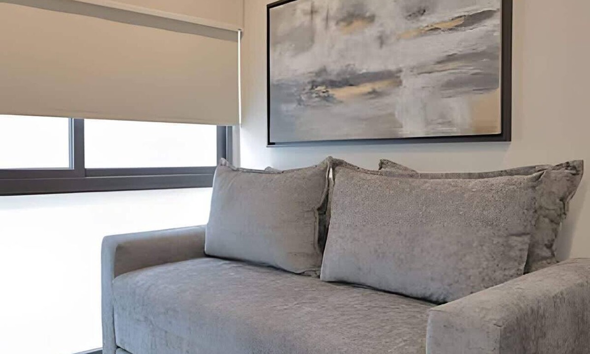 Lafayette Apartment | Two connected units on Paseo Chapultepec