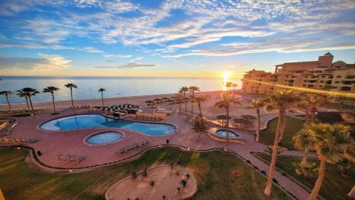 Puerto Penasco Apartment | Two-Story 3-Bedroom Beachfront Penthouse at Princesa Resort - BeachBumCondos