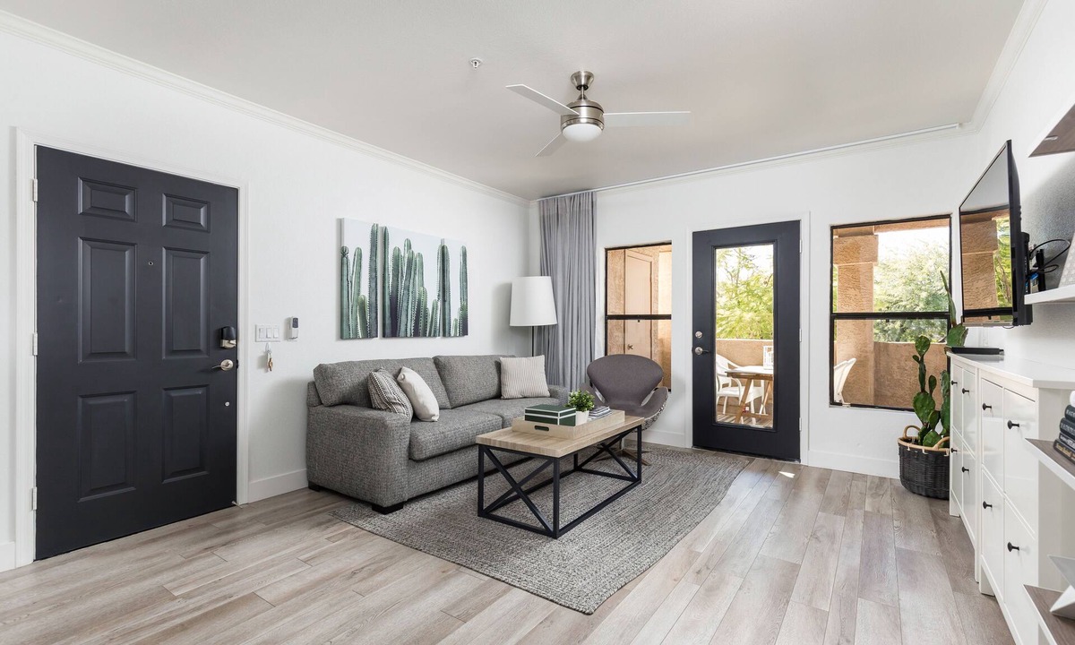 North Scottsdale Condo | Ultra-Clean, Designer Condo. Walk to grocery, restaurants, coffee, and shopping!