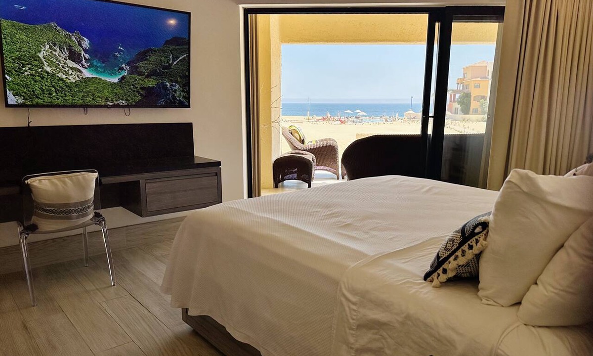Marina Condo | Unit 150- Casa Kelly - OCEANFRONT Fully Renovated!