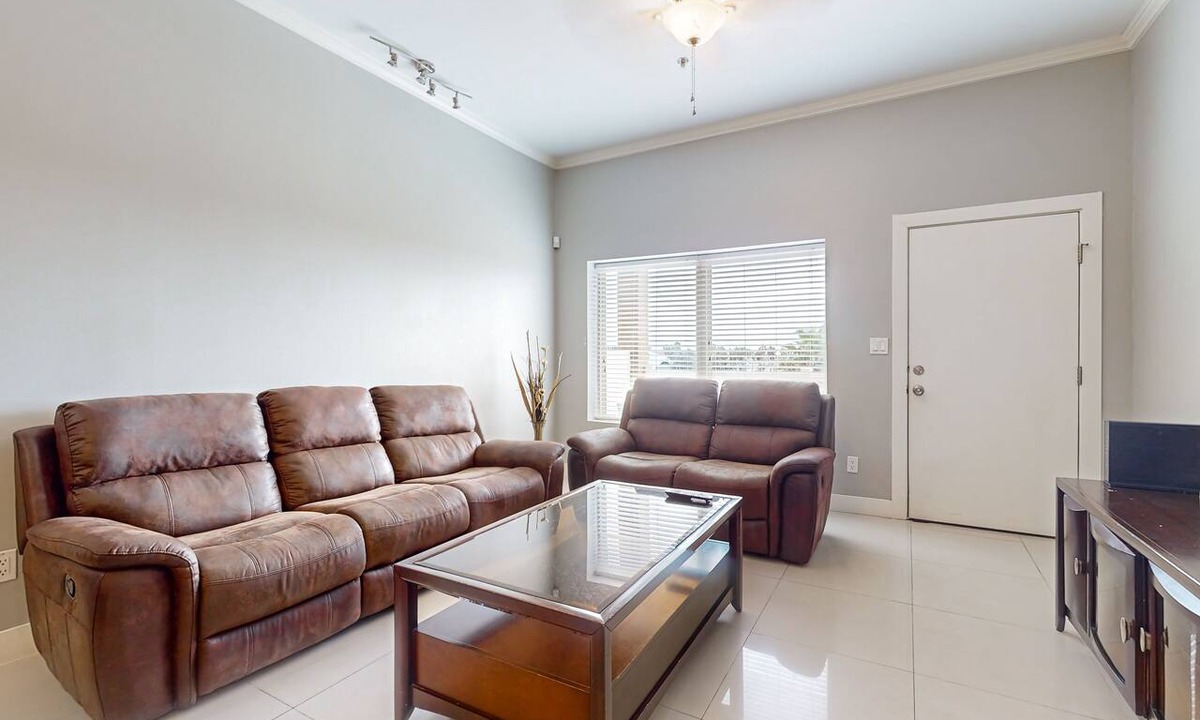 South Padre Island Condo | Updated condo with pool & hot tub - close to the water park