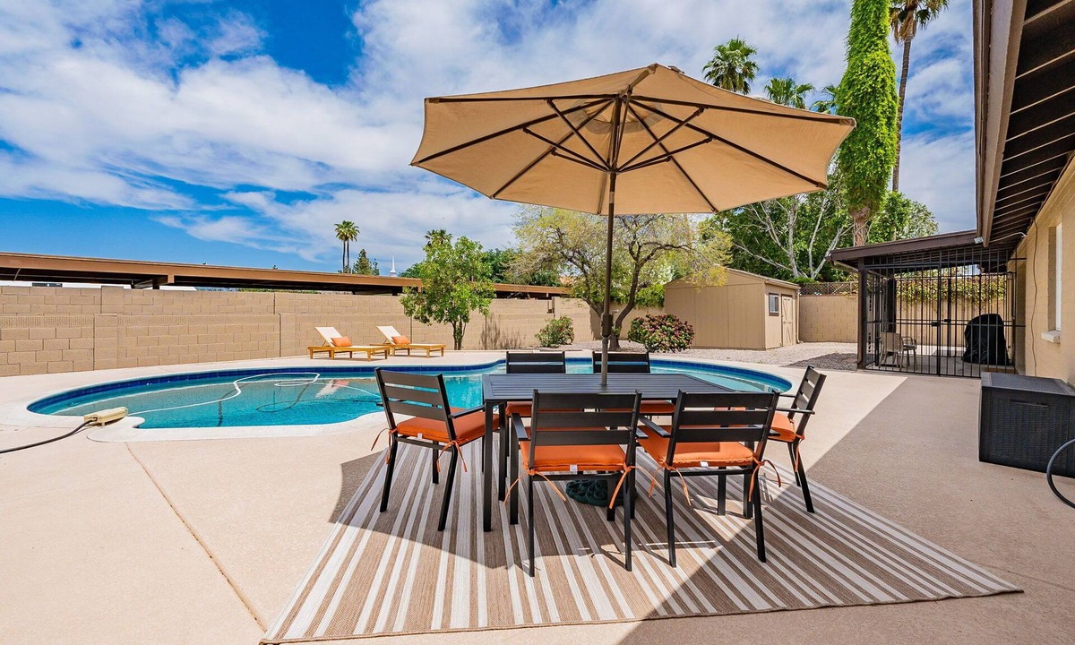 Mesa House | -UPDATED- Private Mesa Home with Heated Pool