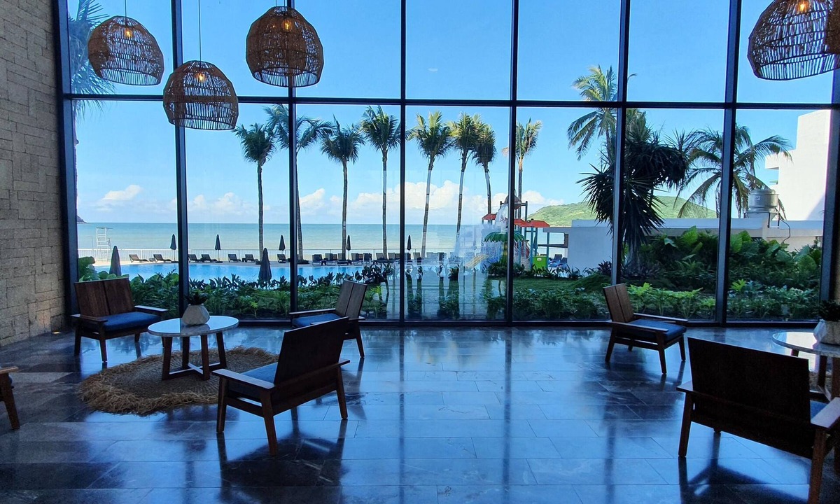Zona Dorada Resort | Viaggio Resort Mazatlán