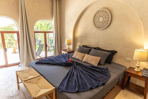 Mario Villanueva Madrid Villa | Villa Cayetana private villa Pool Walk to Lagoon