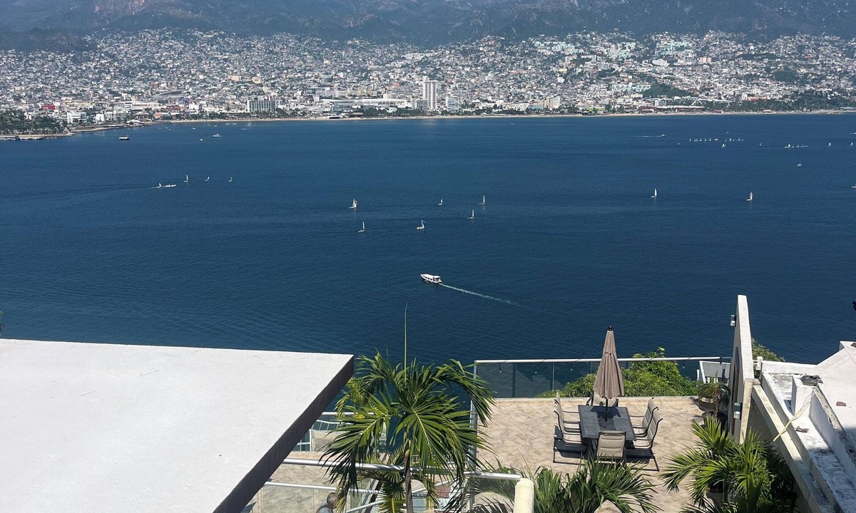 Caleta House | Villa Marlin Acapulco with panoramic view of the bay