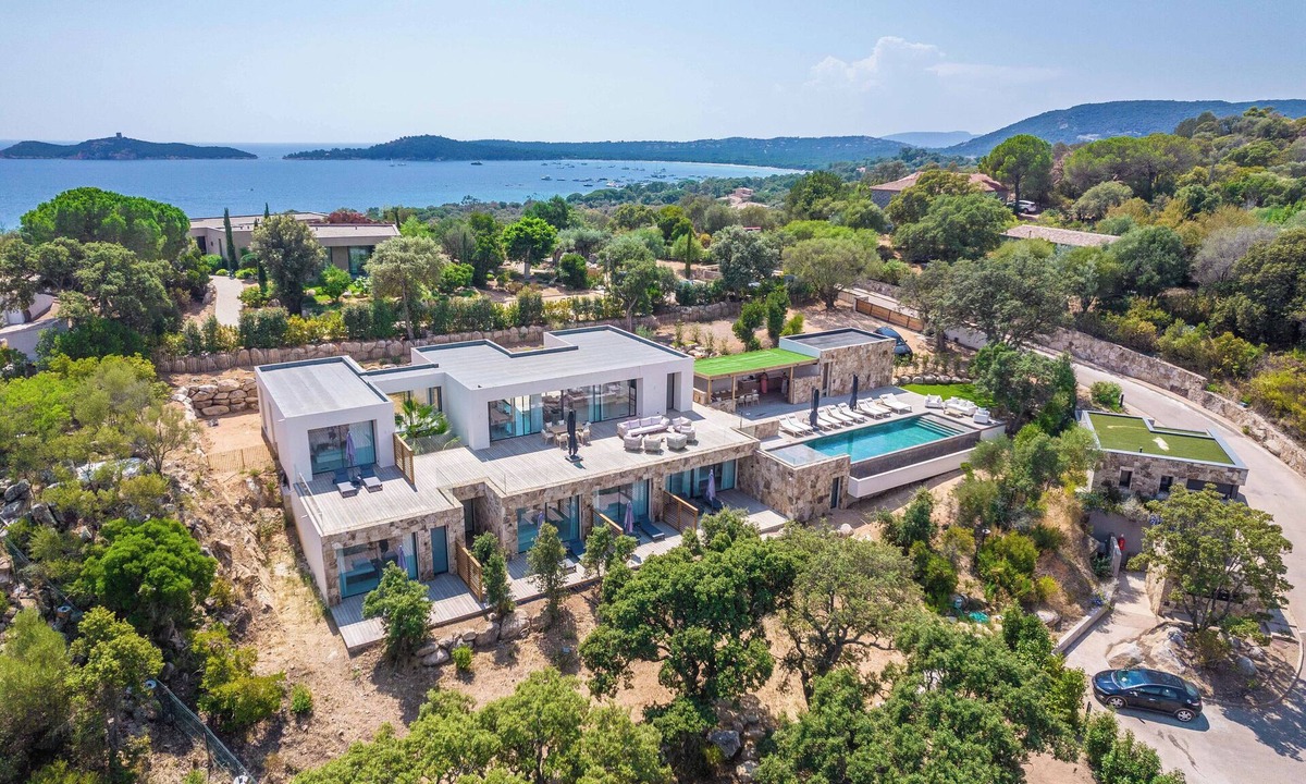 Pinarellu Villa | Villa Monte Sereno Luxury 3 mn walk from Pinarellu beach