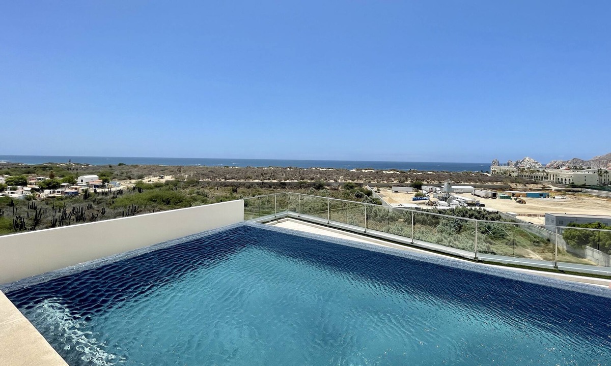 El Tezal Condo | Walk to Medano Beach! Stylish, Spacious & Private, access to 2 Pools!