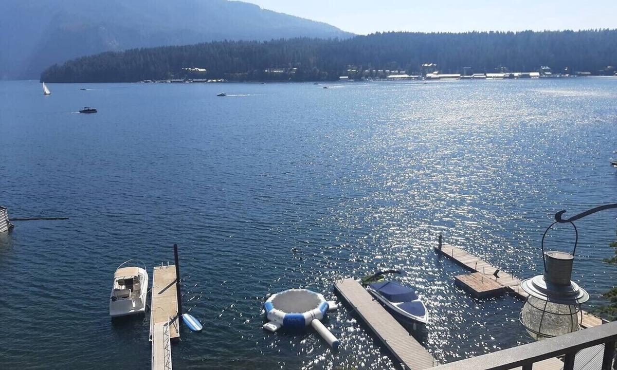 Bayview House | Waterfront Home with a Boat Dock