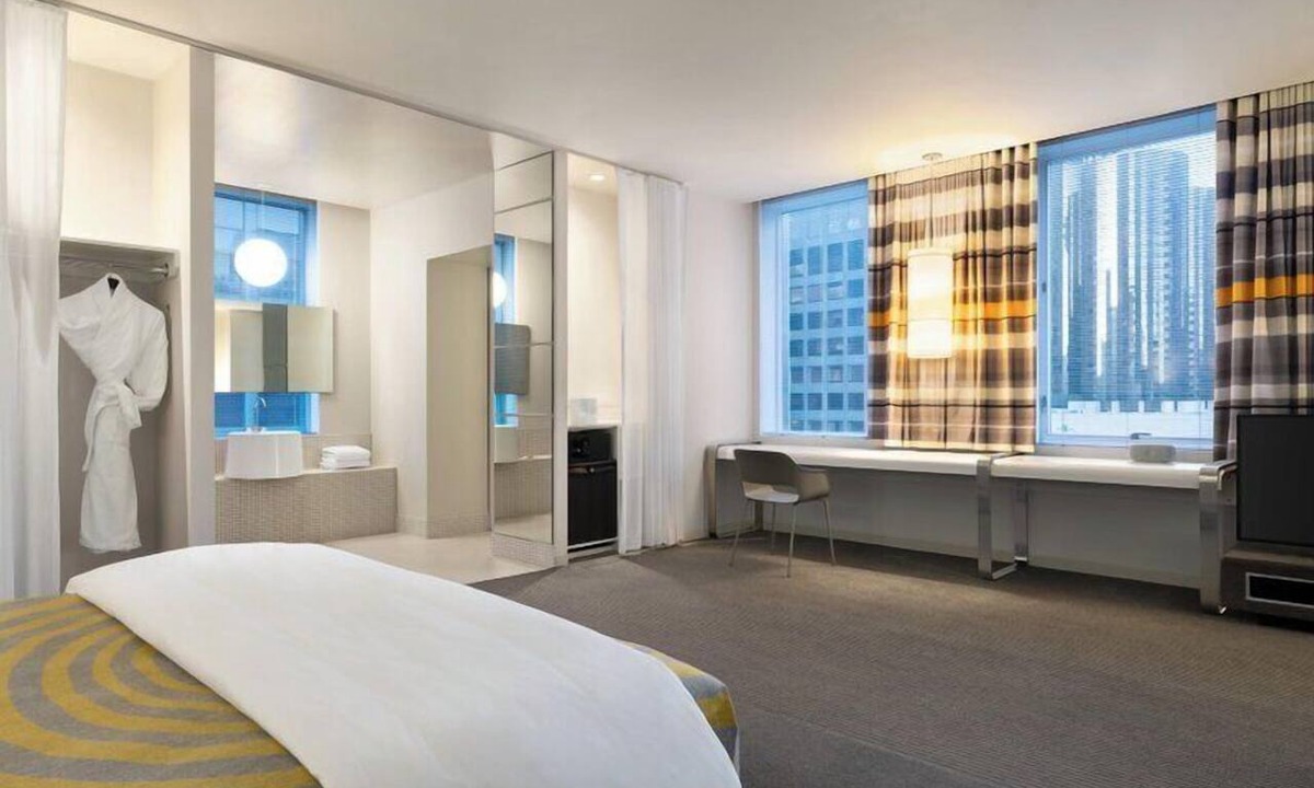Financial District Hotel | Your Home Away from Home! Dog-friendly Property!
