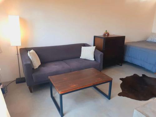 La Ventana Apartment | Zen Studio Full Kitchen & Outdoor Chill Space