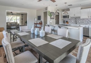3BR Home Old Town Pool by Wanderjaunt