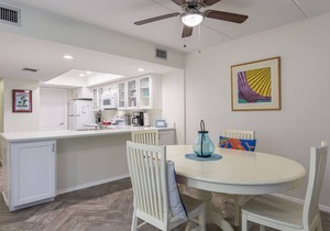 Beachfront Bliss at Edgewater! Breath-taking Ocean Views, Pool & Hot Tub - Walk to Everything!