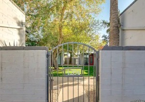 CASITA LINDA ON ARCADIA 2BED/2BATH ~ POOL ~ PATIO