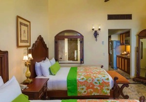 Grand 2BR Family Suite + 24/7 Concierge Club @Cabo