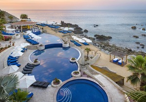 Hacienda Encantada Resort