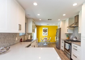 Iconic 4-bedroom vacation home, 5 min from Downtown Palm Springs, City ID#4299