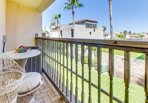 Island Condo with Private Balcony and Shared Pool, Hot Tub - Across from the Beach