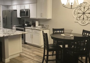 Lakefront Condo with Spectacular Views+Free WiFi