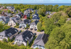Modern accommodation close to the beach. in Zingst