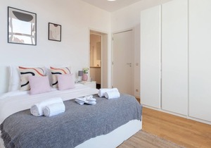 Moliere V - One Bedroom Apartment, Sleeps 4