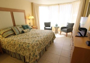 Royale Beach & Tennis Resort Spacious 2BR Condo with Outdoor Pool