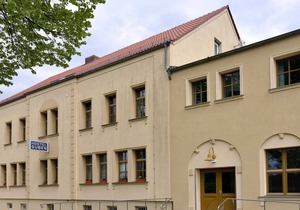 Shared room with private bathroom (up to 6 people), No. 19 - Hostel in Guben in Guben