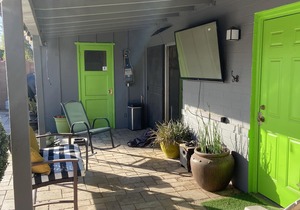 Spacious & Comfy So. Scottsdale Home Base. 3br, 2ba, Pool, Workspace