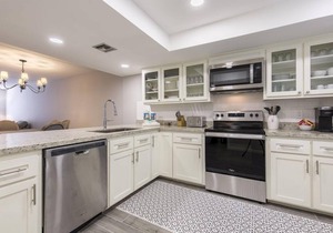 Suntide II 302 - What A View to Wake Up To, Pool, Hot Tub and Beach Activities Galore