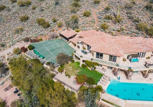 Vista Verde by AvantStay Isolated Villa w/ Tennis Court, Pool, Fire pit!