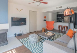 WanderJaunt | Grand | 2BR | South Scottsdale