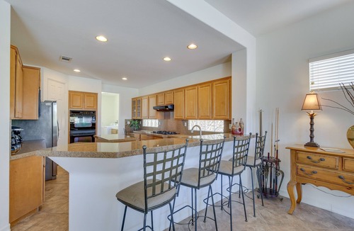 La Quinta House | 066097: La Quinta Home on Golf Course w/Pool!