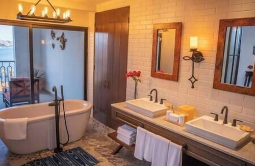 Ildefonso Green Resort | 1 Bdrm Cabo Vista Encantada Ocean View, Pool. Hot Tub, Balcony!