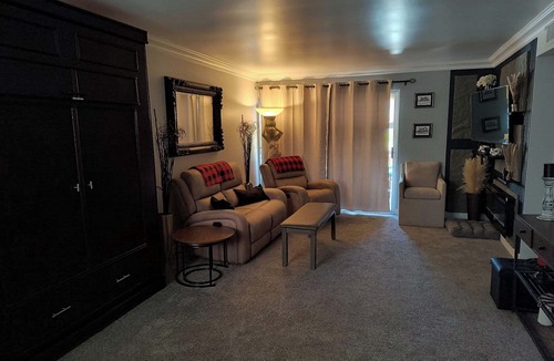 Arcadia Condo | 1-bedroom condo in delightful, Arcadia area, Phoenix, AZ w/AC