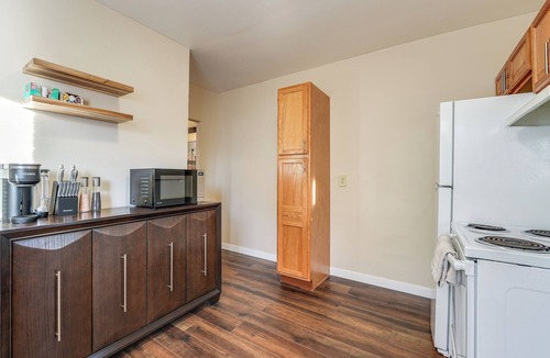 Governmental Mall House | 1 Mi to Dtwn, Chase Field! Getaway Near Light Rail