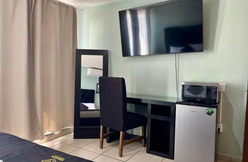 Leon Apartment | 1 VENATOR House Boutique