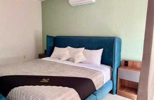 Leon Apartment | 11 VENATOR House Boutique