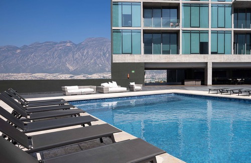 Monterrey Apartment | 15th Floor City & Mountain Views with Pool & Gym