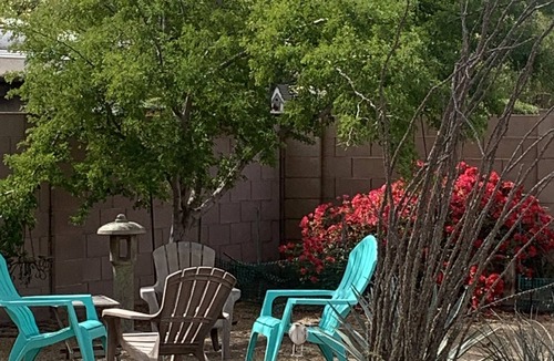 Coronado House | 1920's bungalow in Coronado District. Minutes to DTWN, cafes, arts & events!
