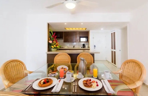Punta Cancun Hotel | 1BR Suite | Beachscape Kin Ha| Relaxing & Spacious Beachside