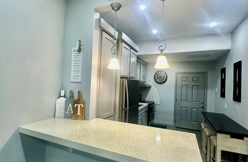Sebastian Apartment | 2 Bedroom/1 bath/Kitchenette Country Living