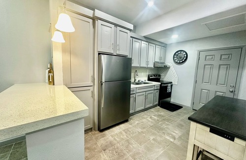 Sebastian Apartment | 2 Bedroom/1 bath/Kitchenette Country Living