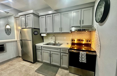 Sebastian Apartment | 2 Bedroom/1 bath/Kitchenette Country Living