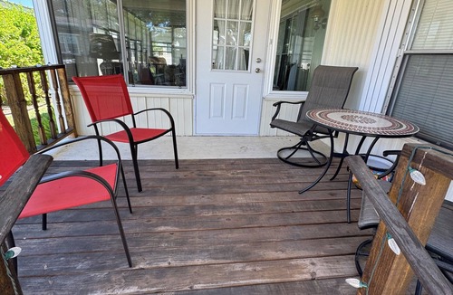 Llano Grande House | 2 bedroom/2 bathroom, quiet retirement setting. 55 + Pool. Weekly/monthly rates