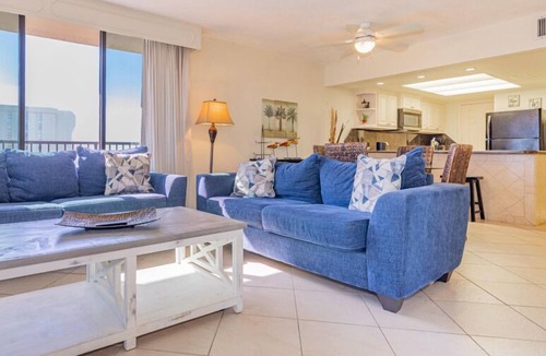 South Padre Island Resort | 2 Bedroom 2 Bathroom Condo #809 - Beachfront Property – Perfect for Families