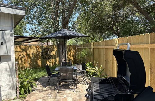 Brownsville Apartment | 2-bedroom apartment just 4 minutes drive to Gladys Porter Zoo