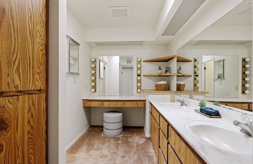 Cottonwood House | 2-bedroom house in peaceful Sun Lakes with AC